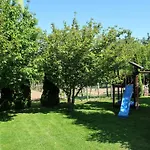 شقة Gemuetliche Fuer 3 Personen By Interhome